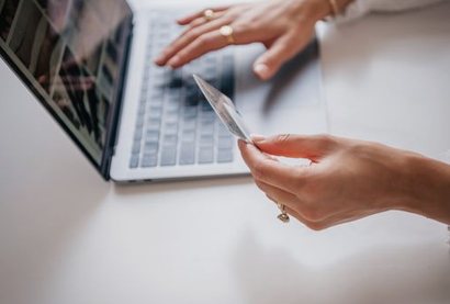 ví điện tử 8Day